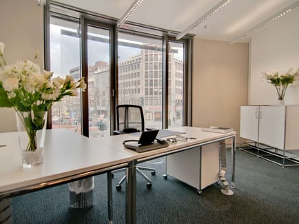 Image 2 of Regus - Königsallee 106 - Dusseldorf