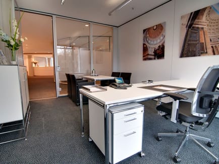 Image 3 of Regus - Königsallee 106 - Dusseldorf