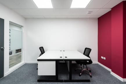 Image 2 of CoVault - 54 Cook Street, G5 - Glasgow