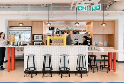 Image 6 of wework - Hudson's Bay Queen Street - 176 Yonge Street - Toronto - Ontario