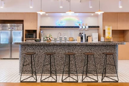 Image 6 of wework - Optics New Development International - 465 Guanshan Avenue - Hubei Sheng - Wuhan