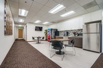 Image 3 of Barrister - 2625 Townsgate Road - Westlake Village - CA