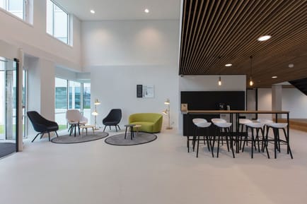 Image 2 of Regus - Saturnusstraat 46-62 - Hoofddorp