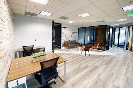Image 6 of Circle Hub - 1300 Eastman Ave - Ventura - CA