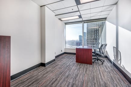 Image 22 of Simply - 404-999 Canada Pl - Vancouver