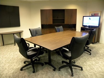 Image 4 of Office Evolution - 231 S Bemiston Ave - St Louis