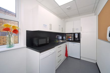 Image 2 of Eastway Enterprise Centre - 7 Paynes Park, SG5 - Hitchin