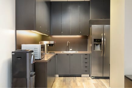 Image 3 of Premier Workspaces - BH1 - Beverly Hills - CA - 9595 Wilshire Blvd