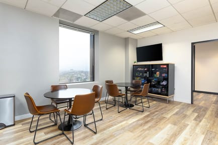 Image 4 of Premier Workspaces - BH1 - Beverly Hills - CA - 9595 Wilshire Blvd