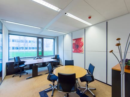 Image 5 of Regus - Schiphol, Schiphol Aviopor - Evert v/d Beekstraat, Schiphol Airport - Amsterdam