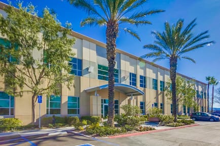 Image 1 of Barrister - 27240 Turnberry Lane - Valencia