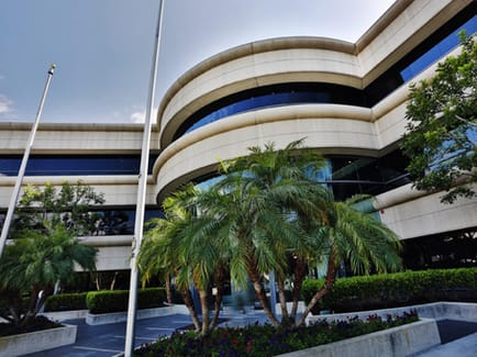 Image 1 of Regus - Burbank Blvd - Woodland Hills