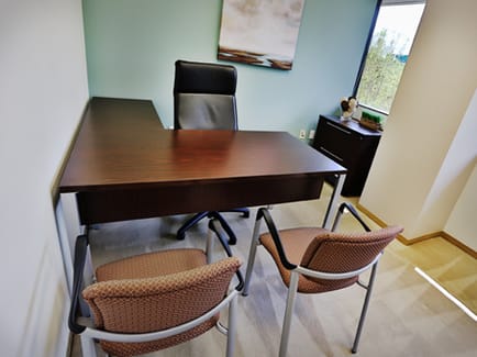 Image 4 of Regus - Burbank Blvd - Woodland Hills