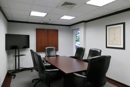 Image 12 of AmeriCenter - Tower Road - Schaumburg