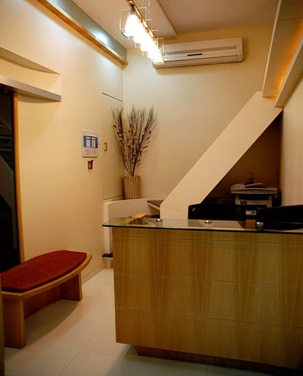 Image 3 of OnBoard Enterprise - Ratnajyot Premises, Irla Lane - Vile Parle - Mumbai - Maharashtra - 400056 - India