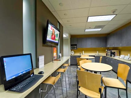 Image 11 of Regus - Renaissance II - Central Ave - Phoenix, AZ