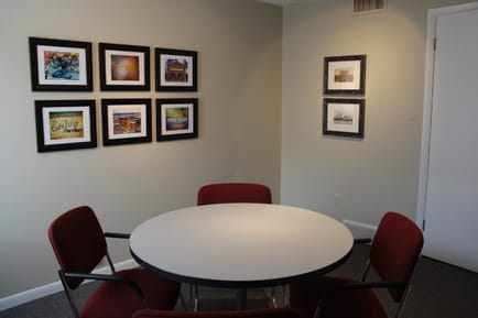 Image 4 of Suburban Shared Center -Eight Mile Rd - Livonia - MI