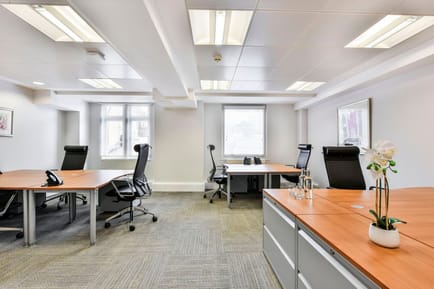 Image 1 of The Argyll Club - 29 Farm Street, W1 - Mayfair