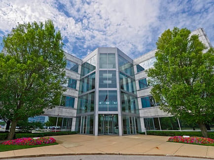Image 2 of Regus - Lake Cook Rd - Deerfield, IL