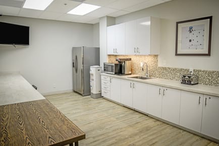 Image 4 of Premier Workspaces - TOR - Torrance - CA - Torrance Blvd - Los Angeles