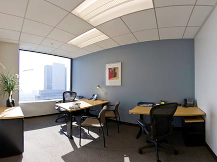 Image 8 of Spaces - City National Plaza - 515 S Flower St - Los Angeles - CA