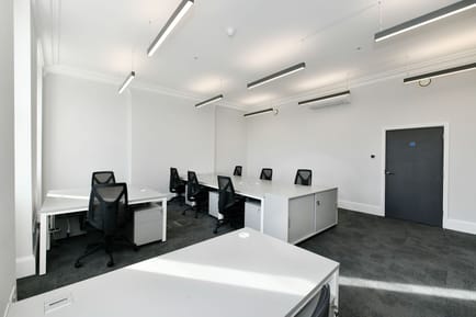 Image 2 of GMB Surveyors - 118 Piccadilly, W1 - Mayfair