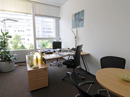 Image 3 of Regus - Herriotstrasse, Frankfurt