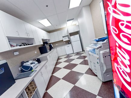 Image 11 of Regus - Sun Life Plaza West Tower - Forth Ave, Calgary