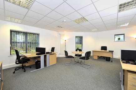 Image 2 of IWG (Basepoint) - Tewkesbury Business Park - Oakfield Close, GL20 - Tewkesbury
