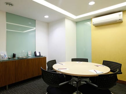 Image 8 of Regus - JMD Regent Square - Mehrauli-Gurgaon Road, Gurgaon - India