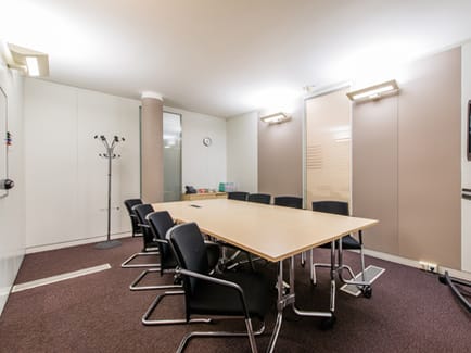 Image 8 of Regus - Rue Balzac, 75008 - Paris
