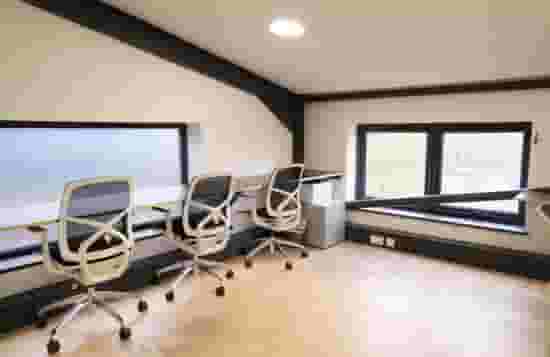 default carousel image mobile