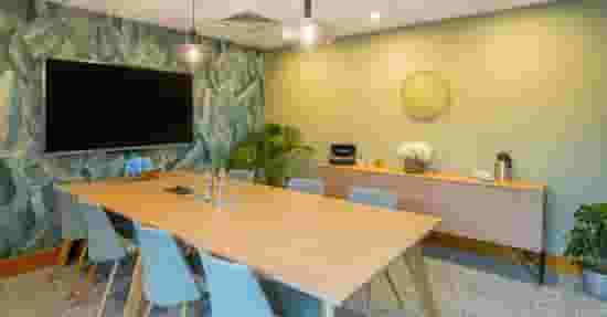 default carousel image mobile