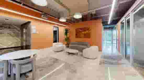 default carousel image mobile