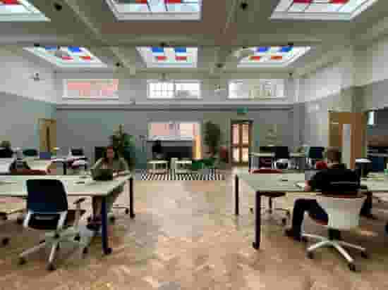 default carousel image mobile