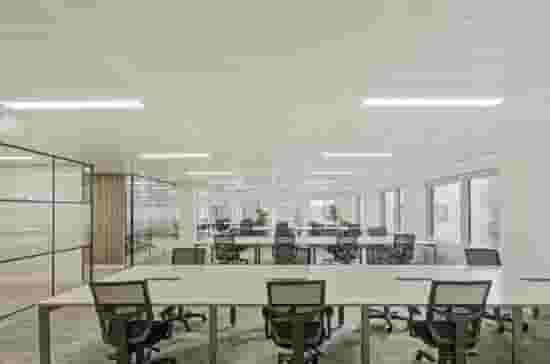 default carousel image mobile