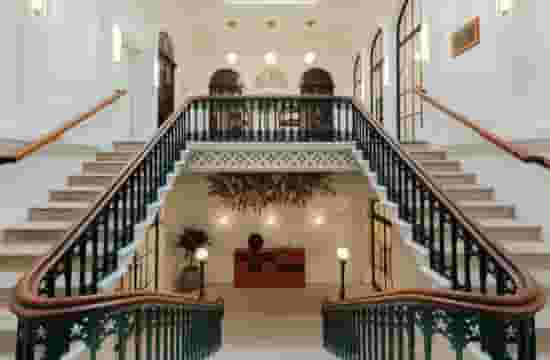 default carousel image mobile