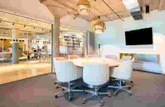 default carousel image mobile