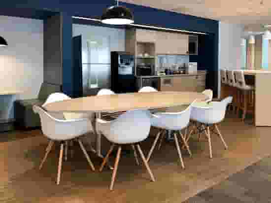 default carousel image mobile