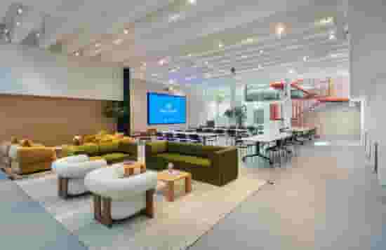 default carousel image mobile