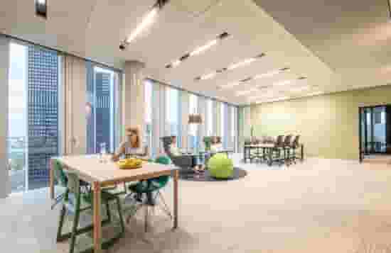 default carousel image mobile