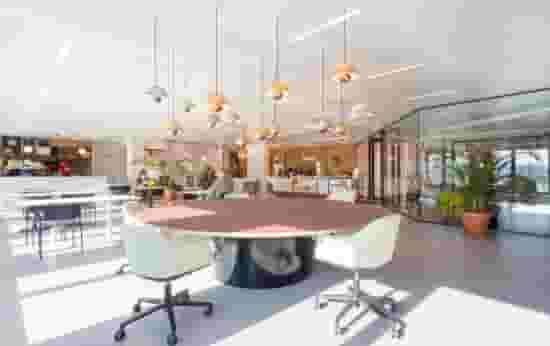 default carousel image mobile