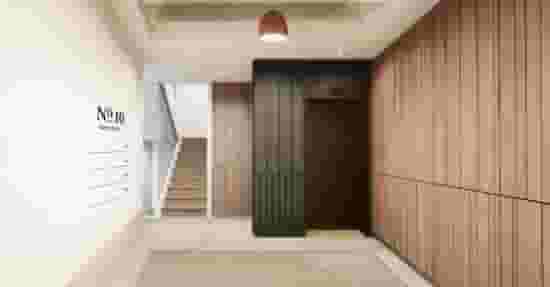 default carousel image mobile