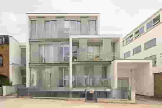 default carousel image mobile