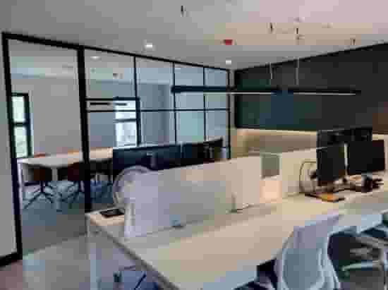 default carousel image mobile