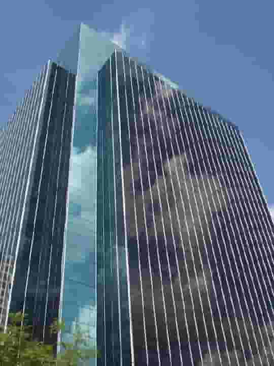 default carousel image mobile