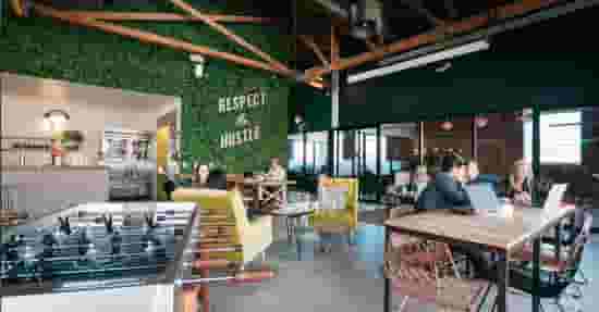 default carousel image mobile