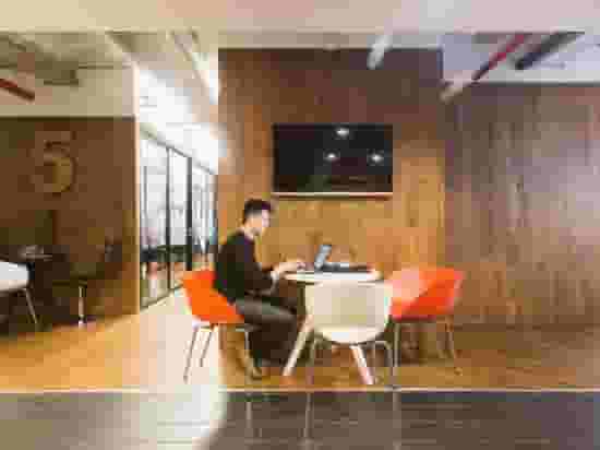 default carousel image mobile