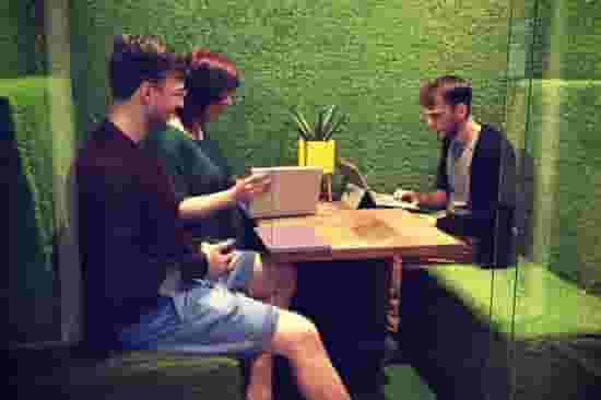 default carousel image mobile