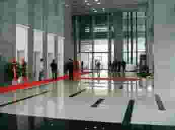 default carousel image mobile